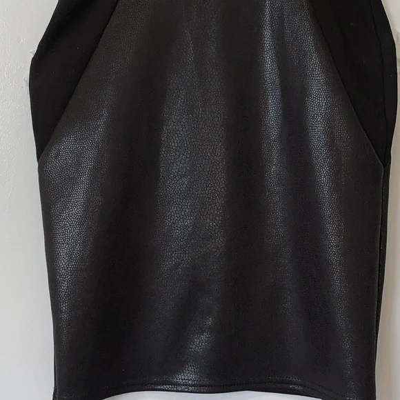 🔥BAR lll faux leather embossed snake print detail dress - Picture 8 of 9